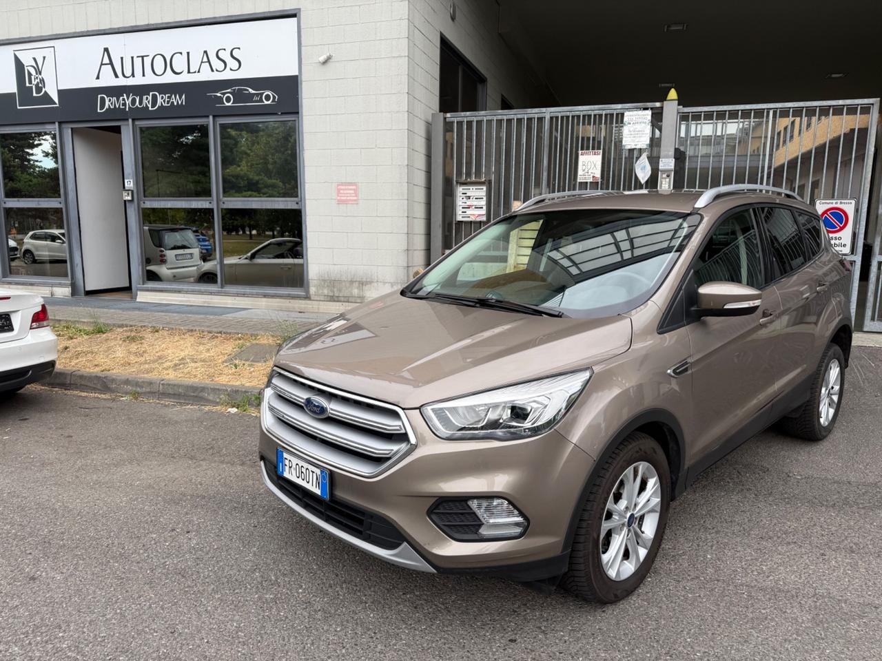 Ford Kuga 1.5 EcoBoost 120 CV S&S 2WD Titanium Business