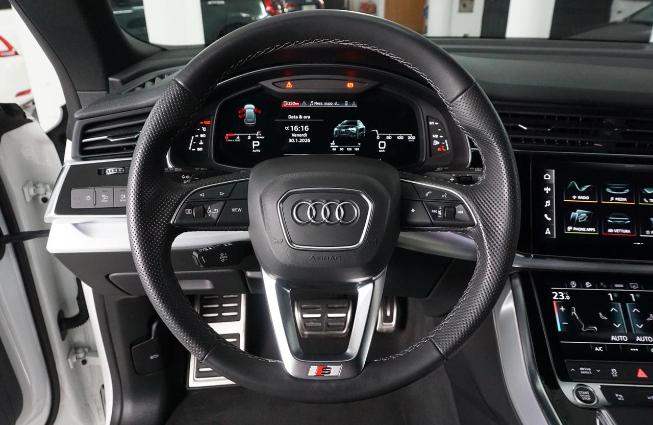 Audi Q8 50 TDI 286 CV quattro tiptronic S Line Identity Black