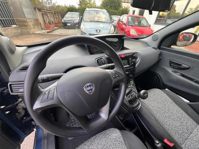 LANCIA Ypsilon 1.0 FireFly 5 porte S&S Hybrid Silver