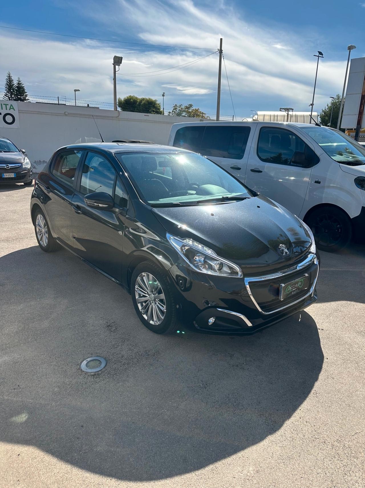 PEUGEOT 208 1.6 DIESEL 2018 OK NEOPATENTATI 55KW