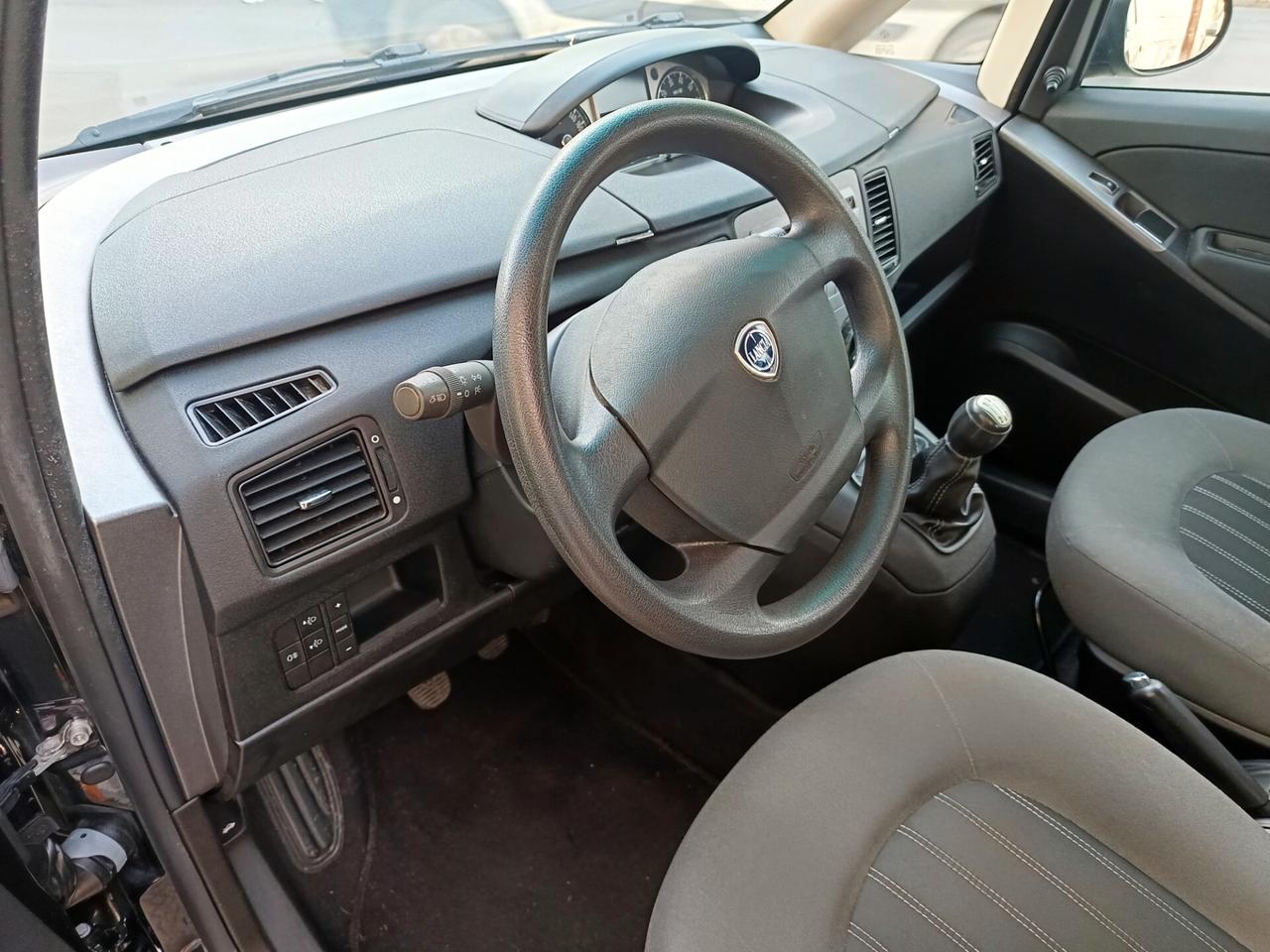 Lancia MUSA 1.3 Mjt 95 CV Gold