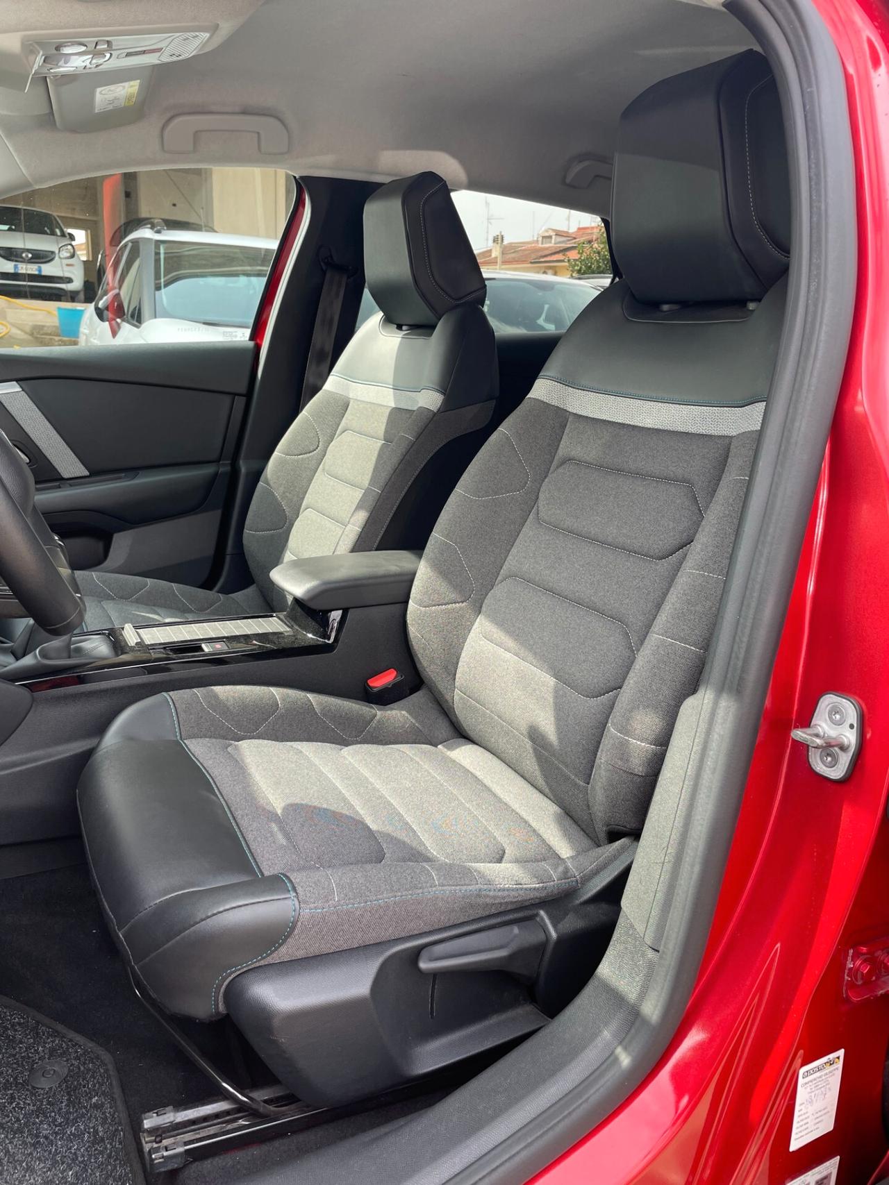 CITROEN C4 1.2 PureTech 130 S&S SHINE