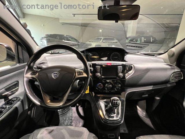 LANCIA Ypsilon 1.2 69 CV 5 porte Gold my16