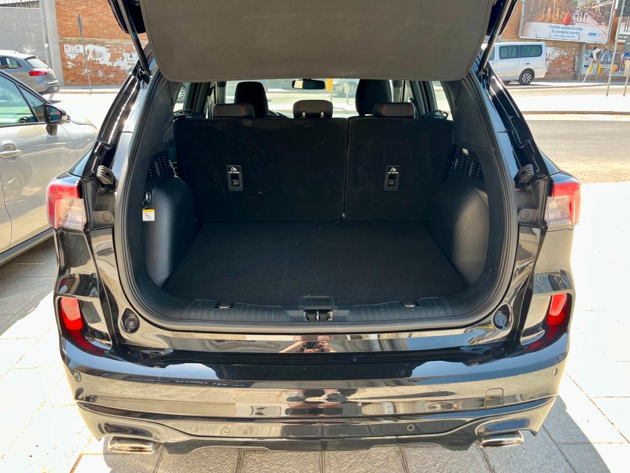 *GANCIO TRAINO ELETTRICO* Ford Kuga 1.5 EcoBlue 120cv ST-Line 2022