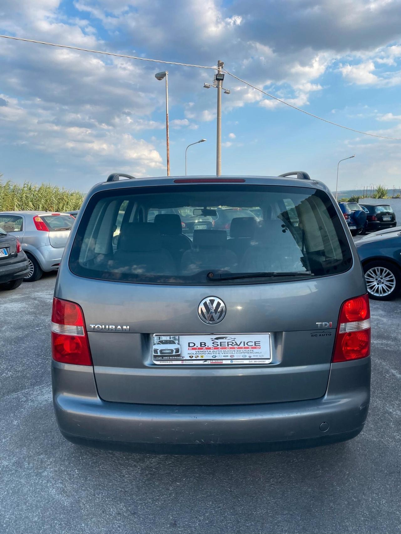 Volkswagen Touran