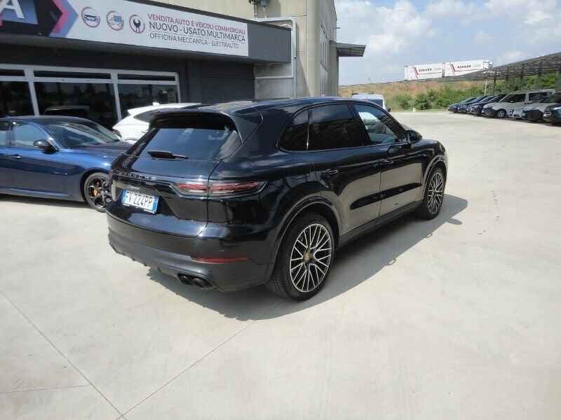 Porsche Cayenne Cayenne 3.0 V6