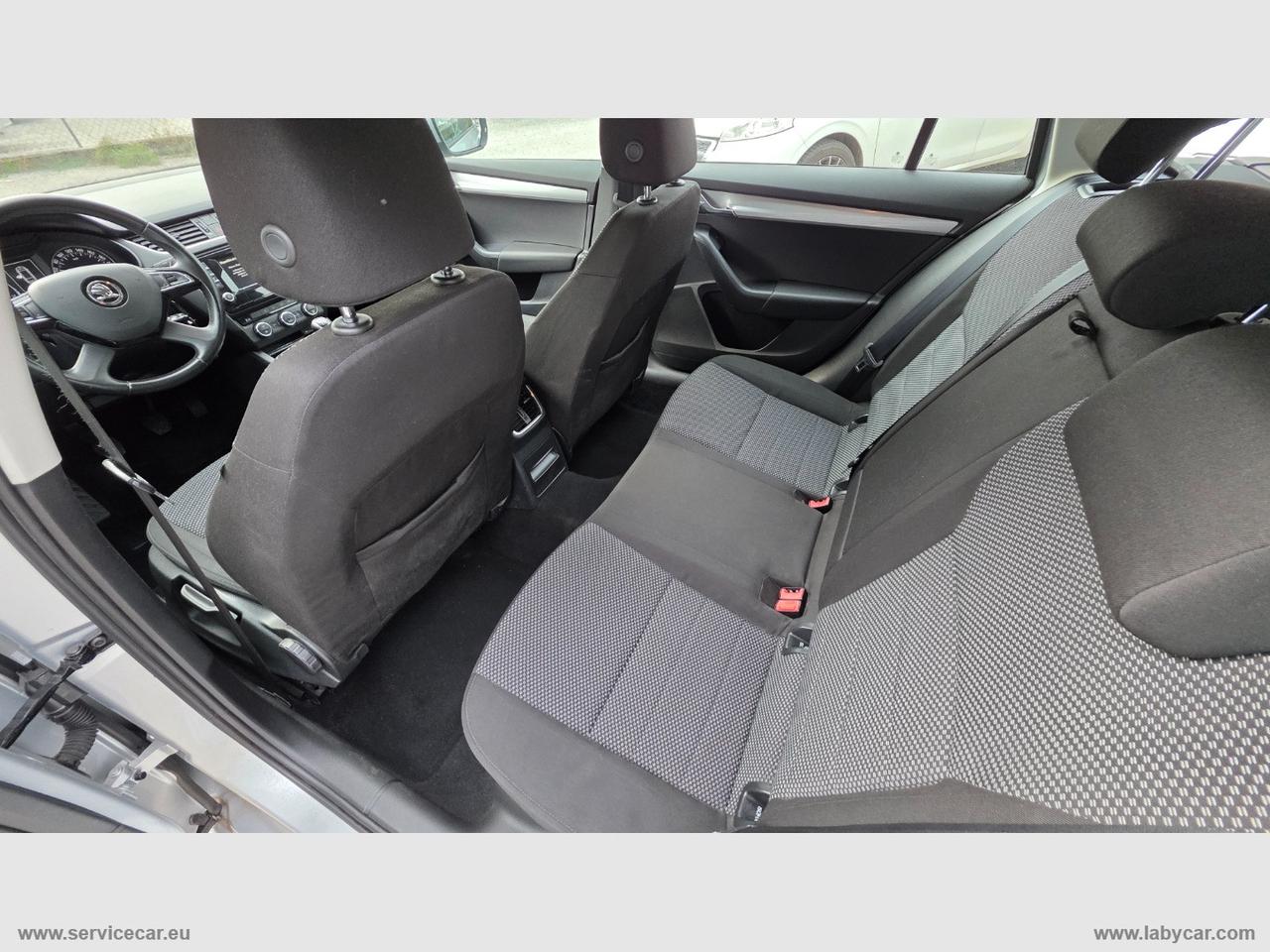 SKODA Octavia 1.4 TSI Wagon Elegance G-Tec
