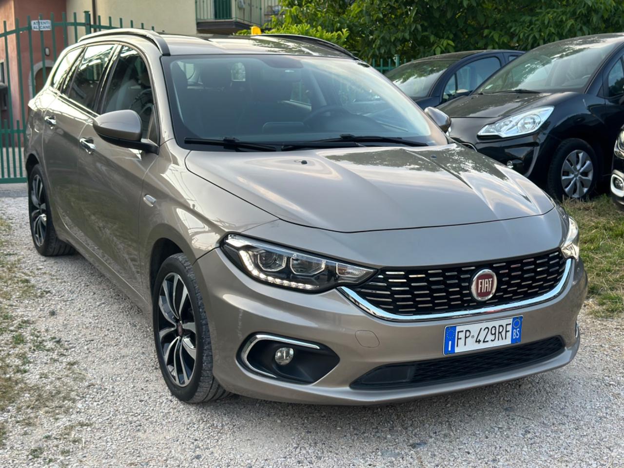 Fiat TIPO S&S SW LOUNGE FULLOPT KMCERT UNICOPR
