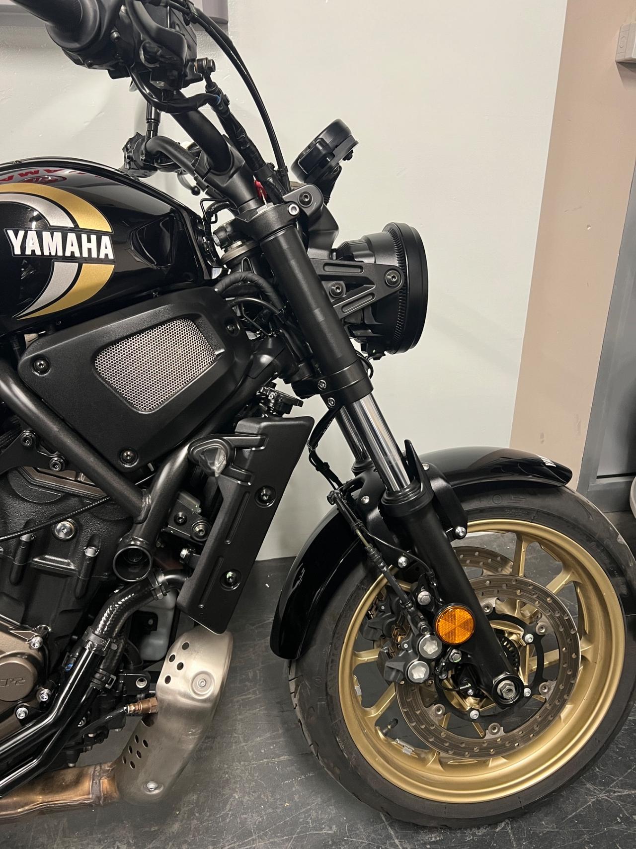 Yamaha XSR 700