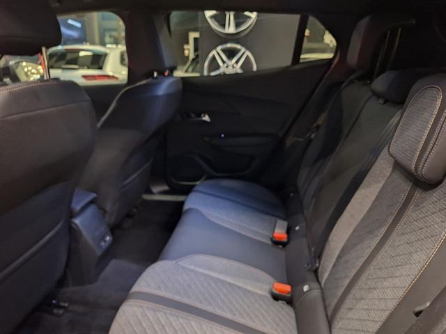 PEUGEOT 2008 PureTech 100 S&S Allure