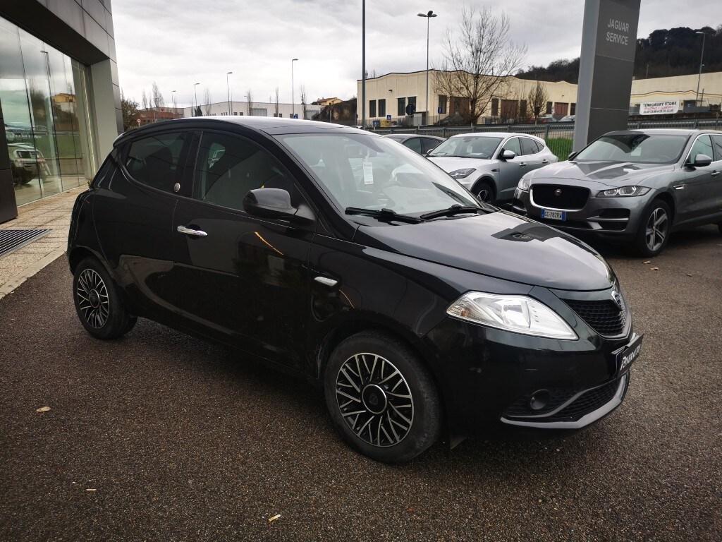 LANCIA Ypsilon 3ª serie Ypsilon 1.2 69 CV 5 po...