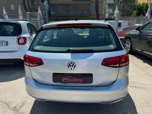 VOLKSWAGEN Passat Variant 2.0 TDI DSG Executive BlueMotion Tech.