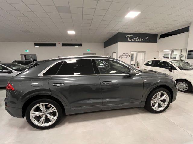 AUDI Q8 50 TDI 286 CV quattro tiptronic Sport