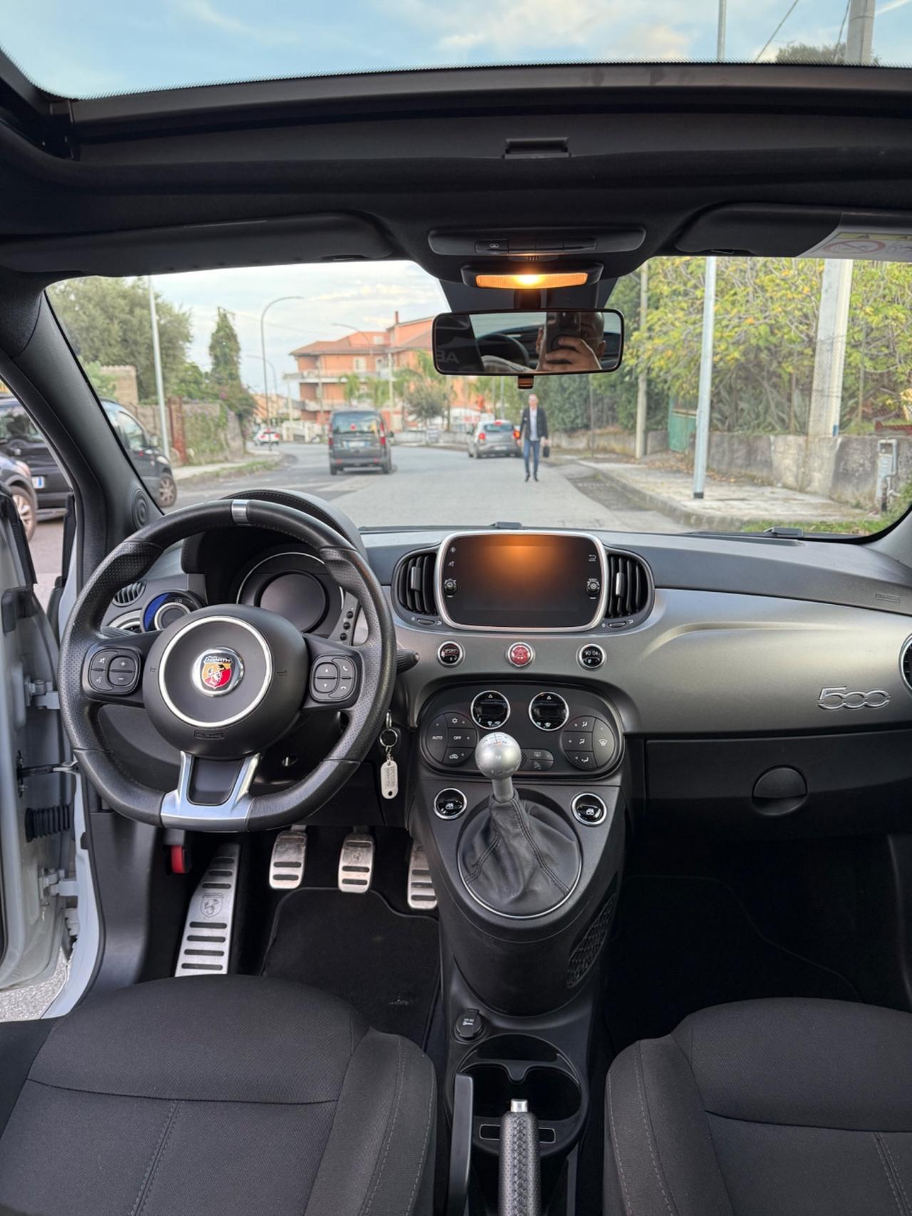 Abarth 595 1.4 Turbo T-Jet 165 CV Turismo