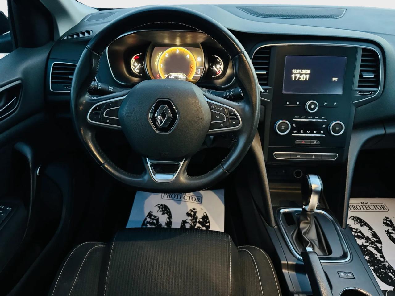 Renault Megane 1.5 dCi 2017 cambio Automatico