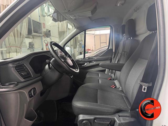 FORD Transit Custom 320 2.0 TDCI 131 CV L1H1-BLUETOOTH-CRUISE-SENSORI