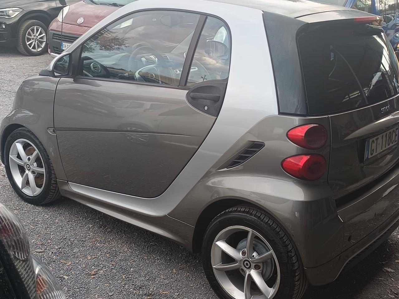 Smart ForTwo 1000 2013 - 999 benzina MHD coupé pulse Lb automobili