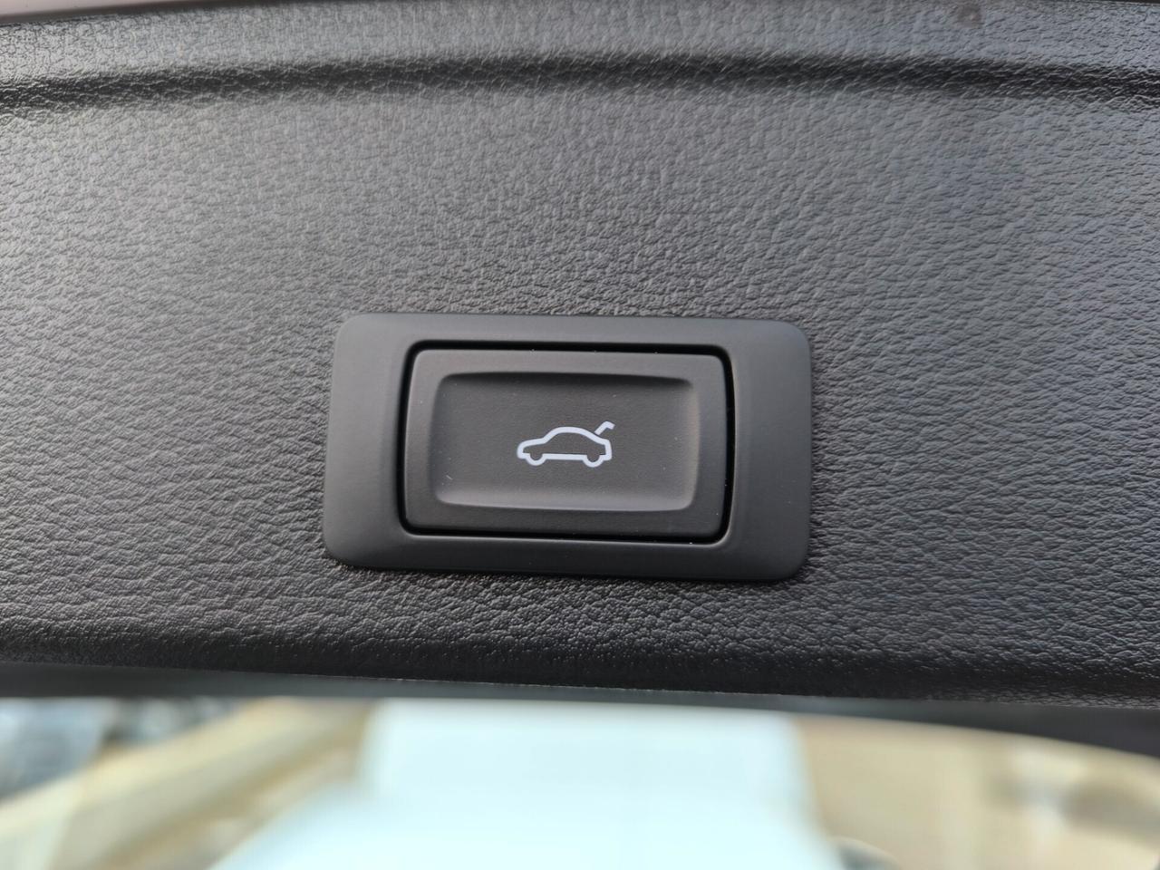 AUDI A4 AVANT BUSINESS PLUS 2.0 TDI 136cv 11/2022 TAGLIANDI AUDI