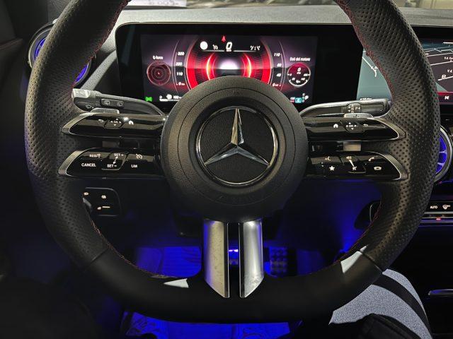 MERCEDES-BENZ GLA 200 d Autom. AMG Premium Plus LED MULTICOL/TELEC PARK