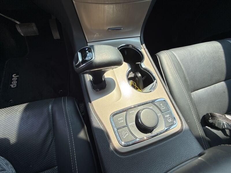 Jeep Grand Cherokee Grand Cherokee 3.0 V6 CRD 250 CV Multijet II Overland