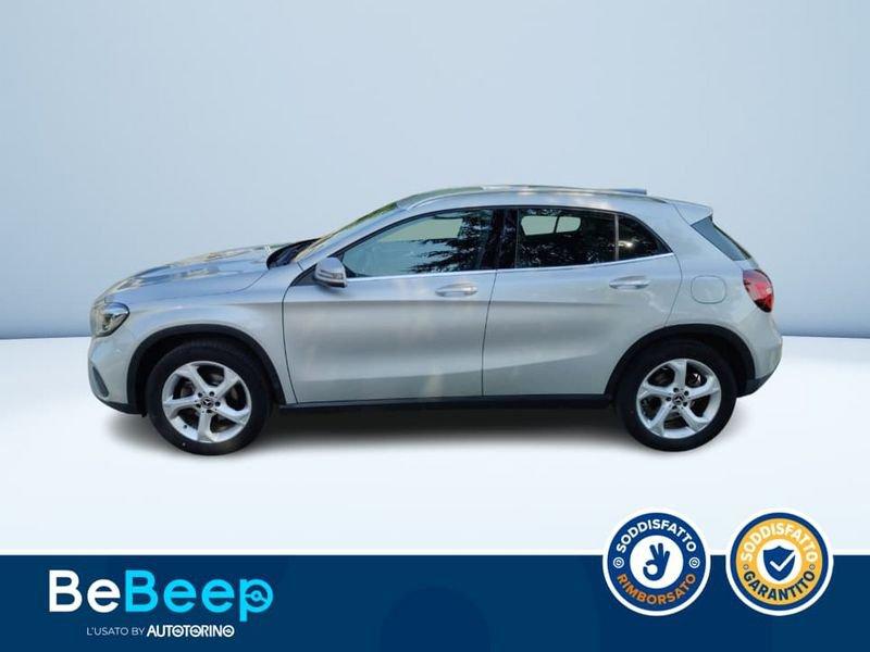 Mercedes-Benz GLA 180 D SPORT AUTO