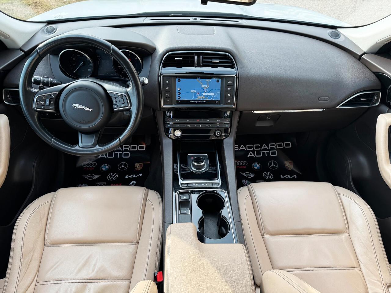 Jaguar F-Pace 2.0 Prestige AWD 180cv