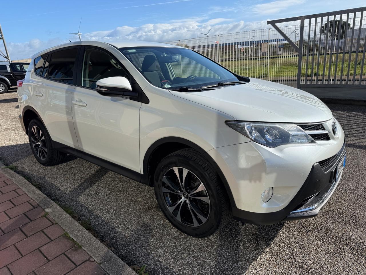 Toyota RAV 4 RAV4 2.0 D-4D 2WD Style my14"