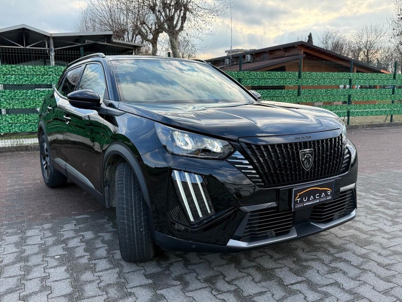 Peugeot 2008 PureTech 130 #9111