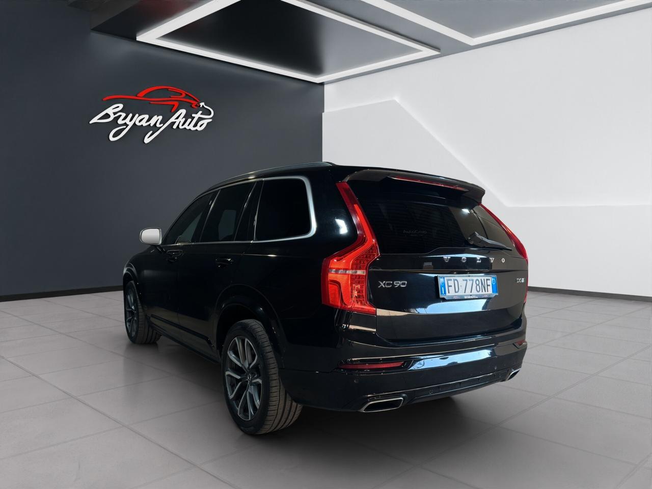 Volvo XC 90 D5 AWD Geartronic 7 posti R-design