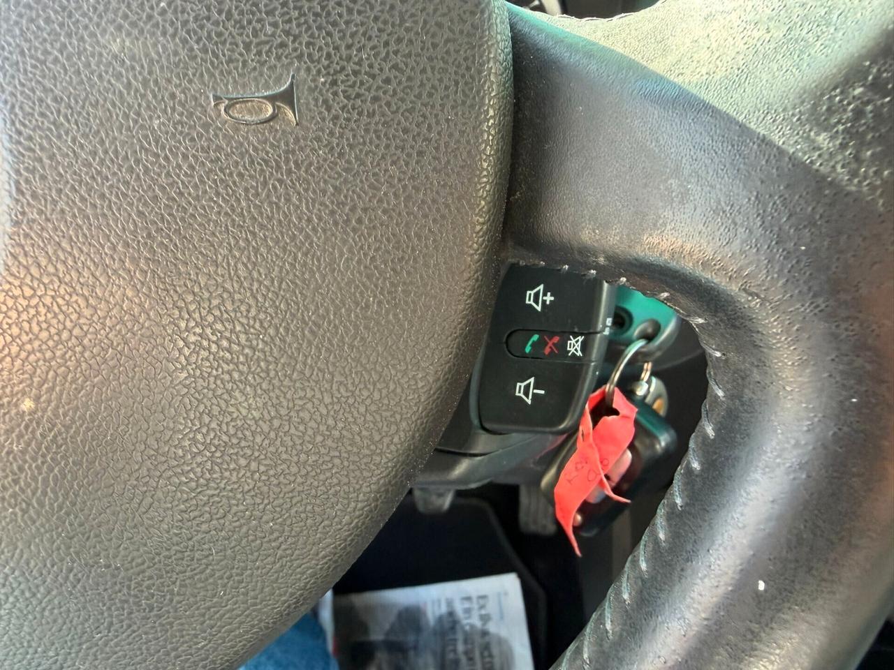 Renault Clio 1.2 16V 5 porte Live! - Anno 2011 - NEOPATENTATO