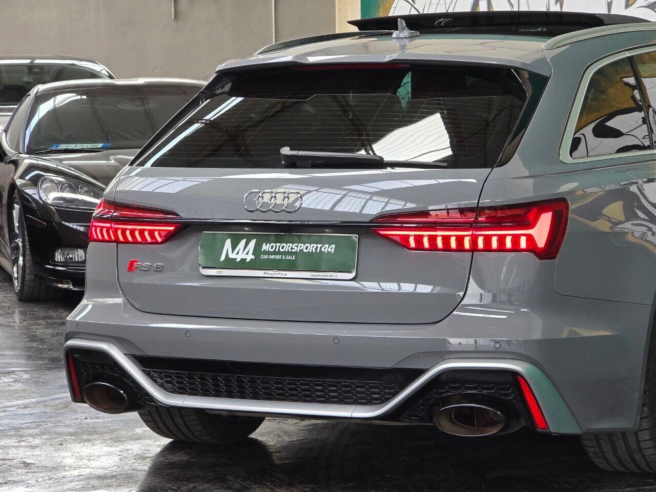 Audi RS6 RS 6 Avant 4.0 TFSI V8 quattro tiptronic
