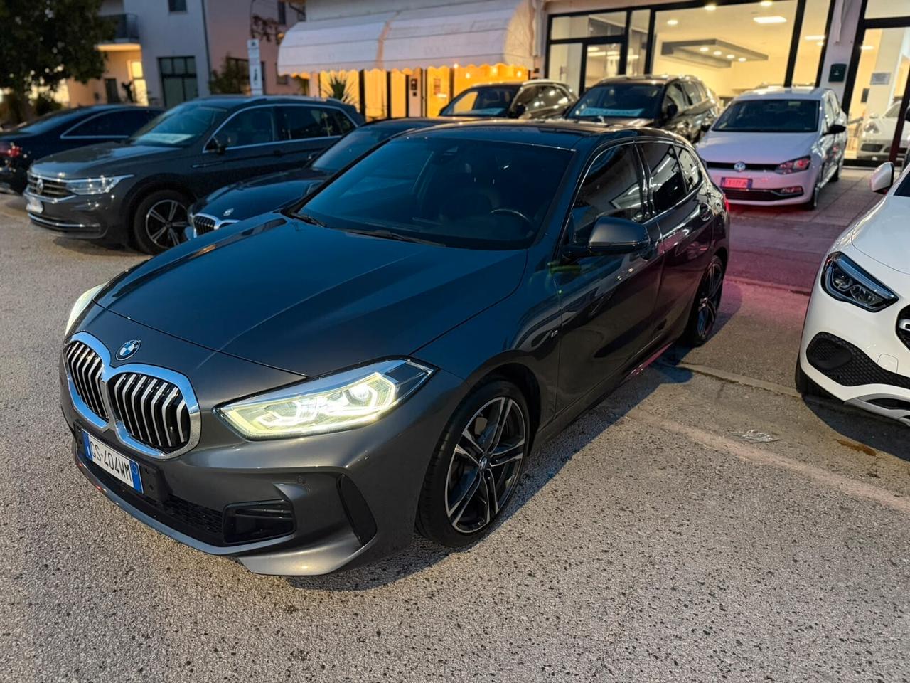 Bmw 118 118i 5p. Business Advantage