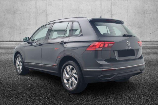 VOLKSWAGEN Tiguan 2.0 TDI 150 CV SCR DSG Life