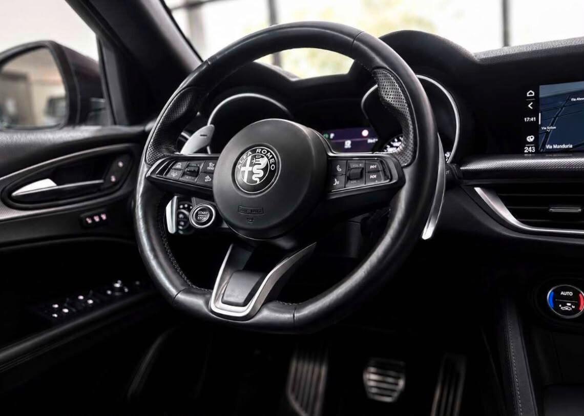 Alfa Romeo Stelvio 2.2 t VELOCE Q4 210 cv AT8