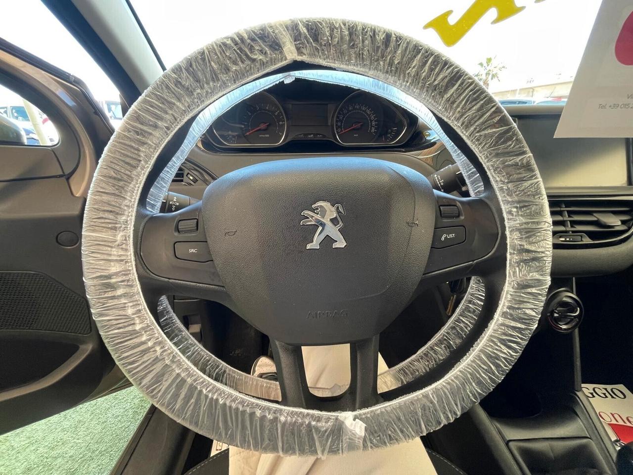 PEUGEOT 208 1.2 BENZINA 82CV
