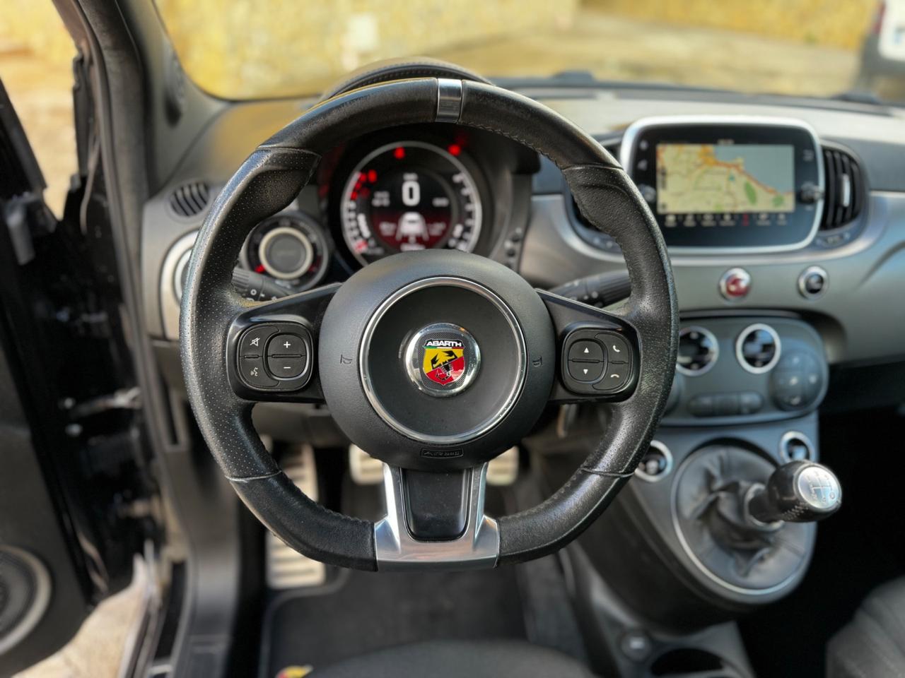 Abarth 595 1.4 Turbo T-Jet 160 CV Pista