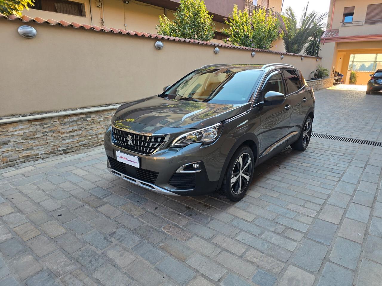 Peugeot 3008 BlueHDi 130 S&S EAT8 Allure