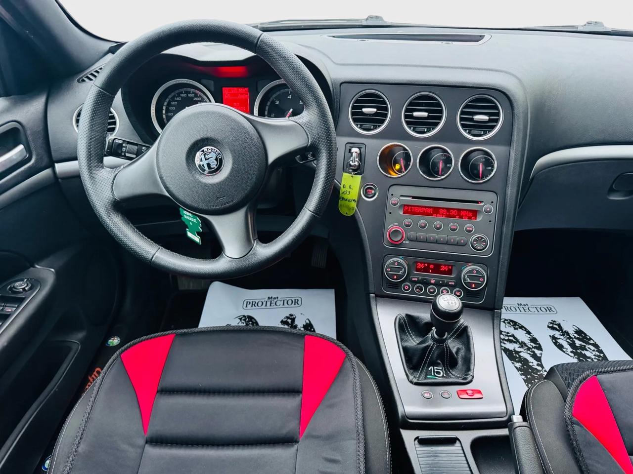 Alfa Romeo 159 2.0 JTDm 2012 tenuta da amatore