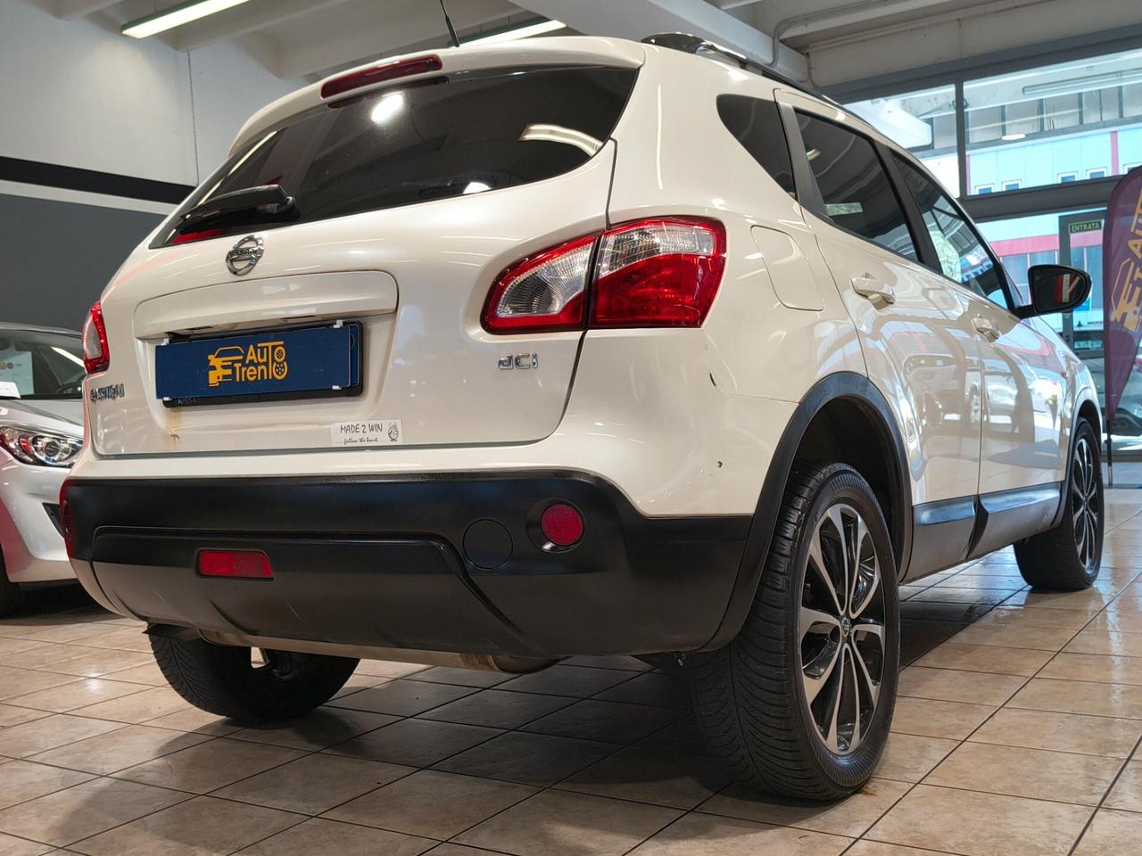 Nissan Qashqai 1.6 dCi DPF Tekna 4x4