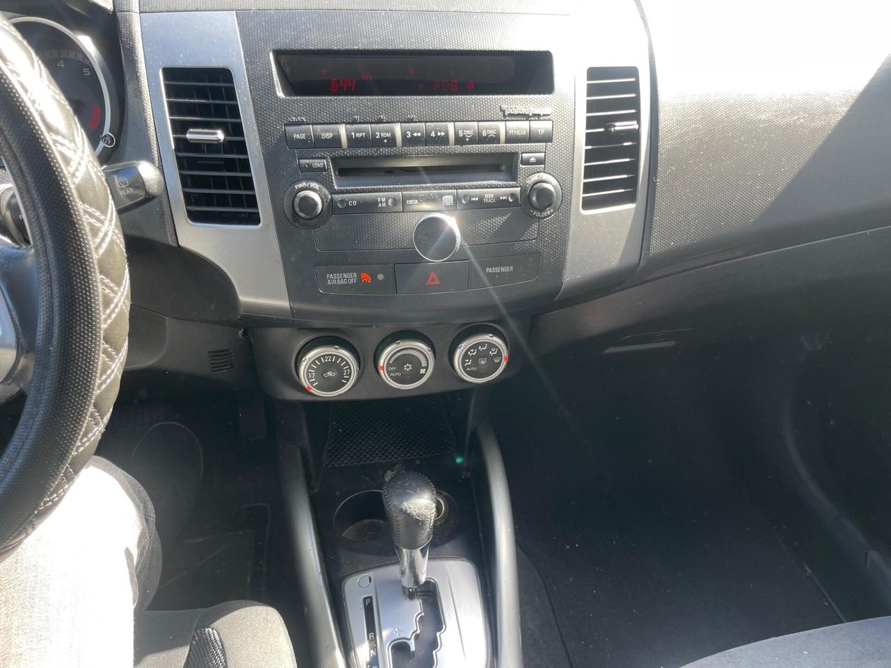 Mitsubishi Outlander 2.4 benzina gpl 7 posti