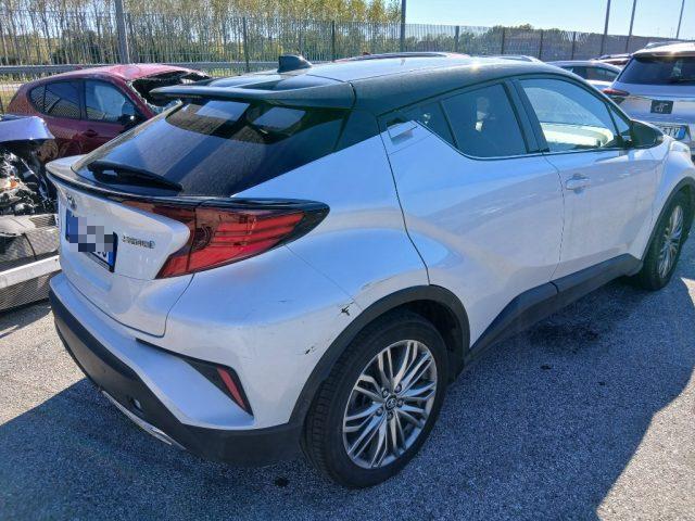 TOYOTA C-HR 2.0 Hybrid E-CVT