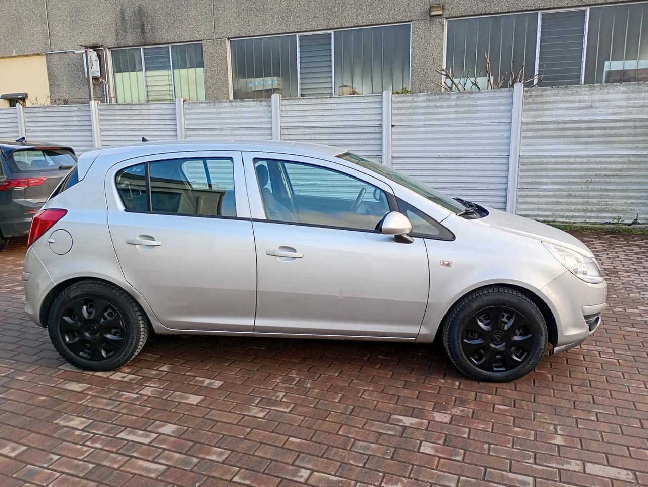 Opel Corsa 1.2 5 porte Australian Edition