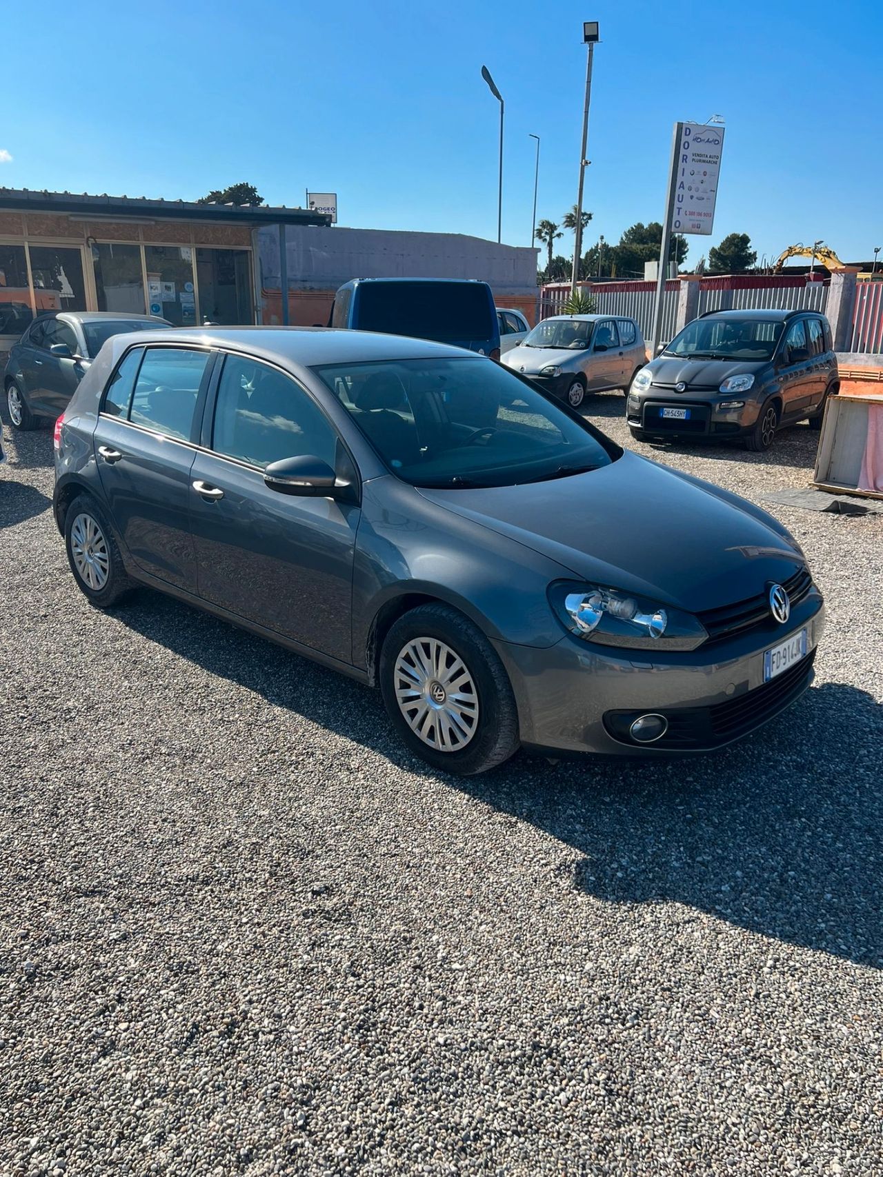 Volkswagen Golf 1.6 TDI NAVIGATORE