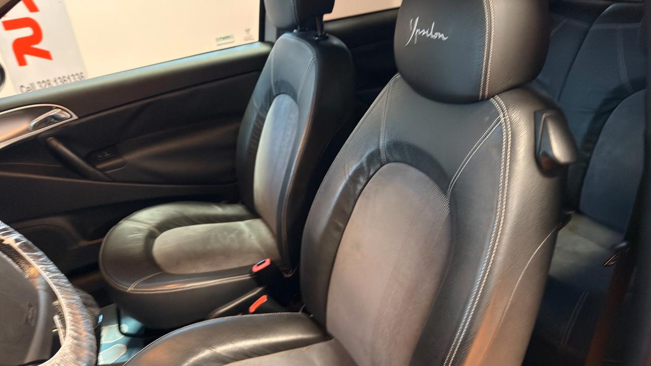 Lancia Ypsilon 1.4 16V Sport MomoDesign