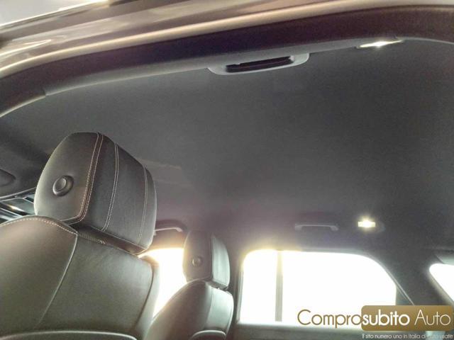 LAND ROVER Range Rover Velar 2.0D I4 180 CV R-Dynamic