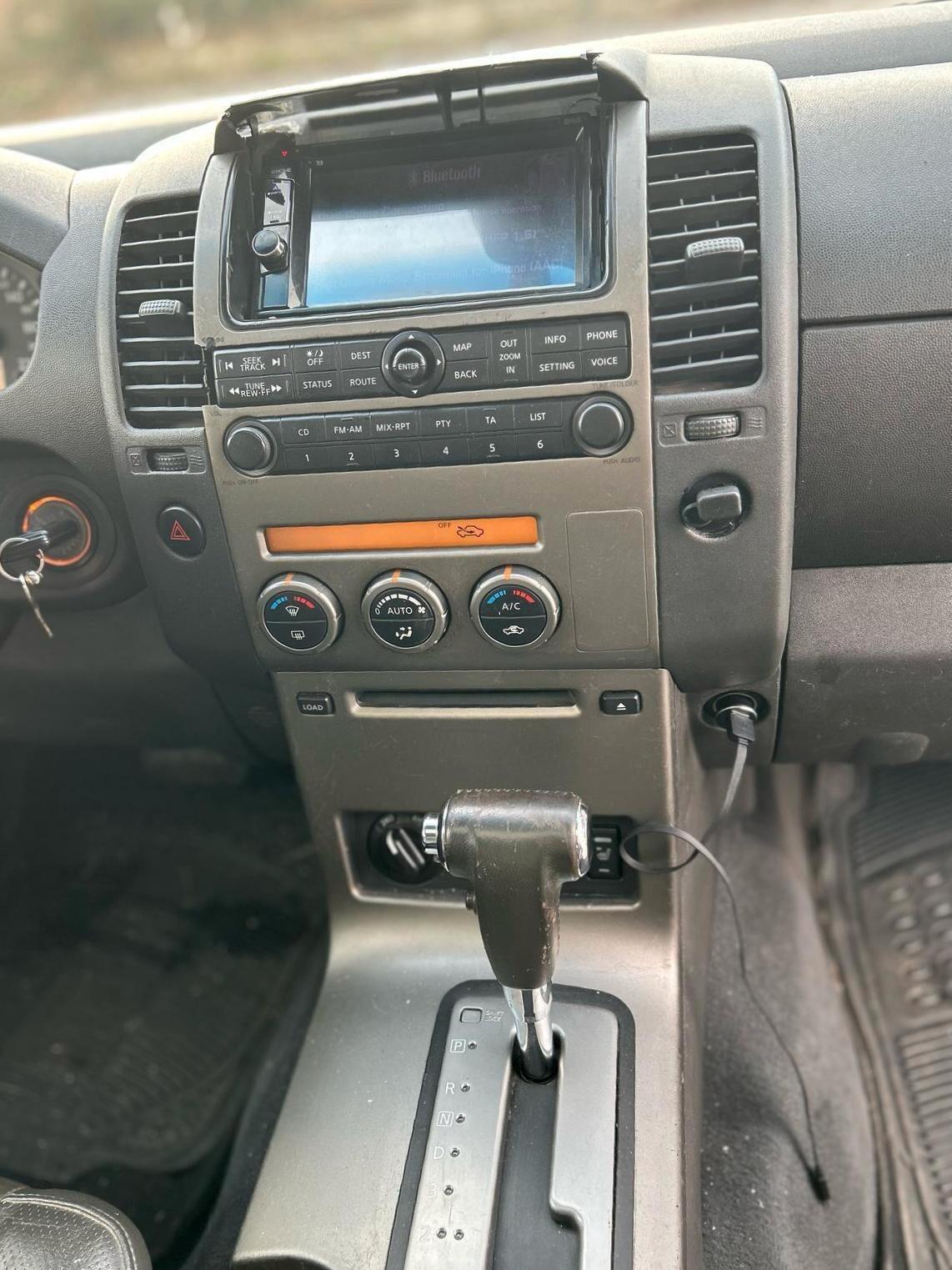 Nissan Navara 2.5 dCi 4 porte Double Cab Sport