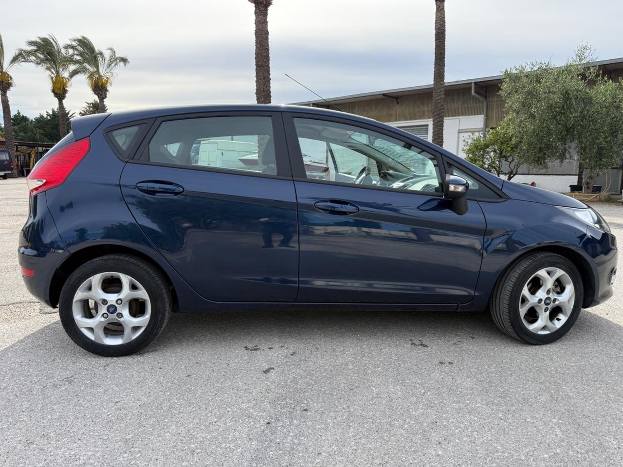 Ford Fiesta 1.4 TDCi 5p. Titanium