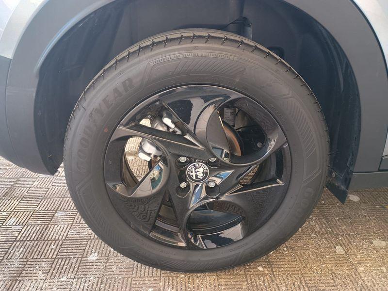 ALFA ROMEO Junior 1.2 ibrida 145cv edct6