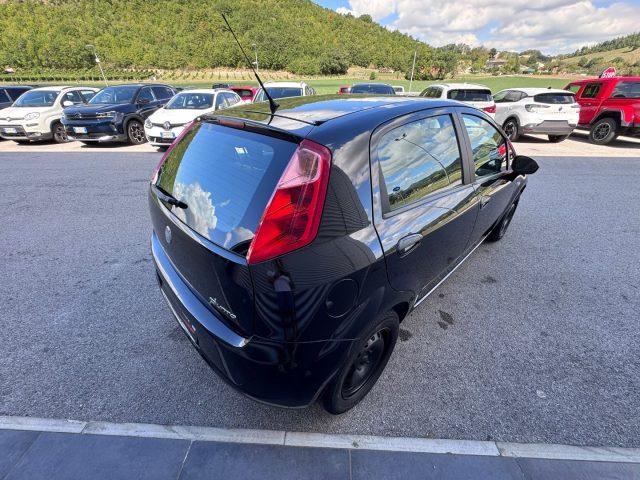 FIAT Grande Punto 1.3 MJT 90 CV 5 porte Dynamic OK NEOPATENTATI