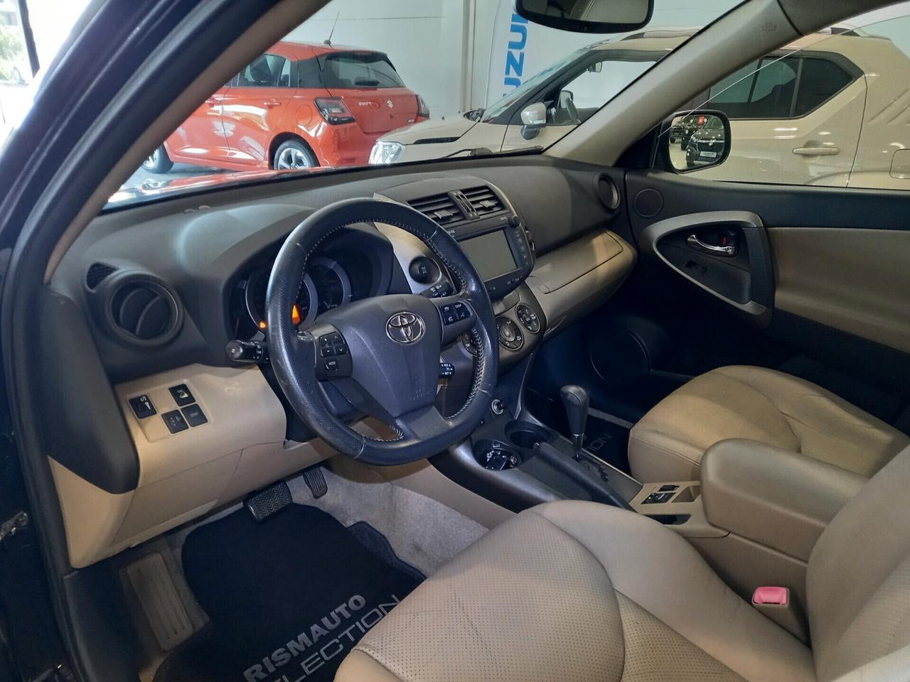 Toyota RAV 4 RAV4 Crossover 2.2 D-Cat A/T 150 CV Luxury